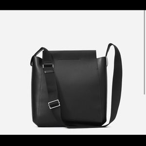 Everlane Form Bag Black